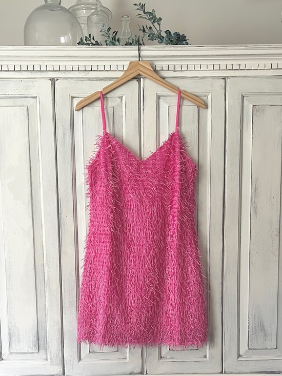 Main Strip Dresses & Skirts - 🟠NWT MAIN STRIP Feather-Textured Spaghetti Strap Mini Dress in Barbie Pink